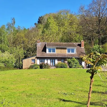 La Maison De Carine Et Didier Godewaersvelde